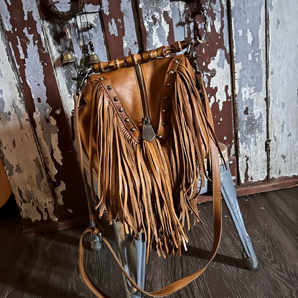 Meet your Posher, Anna - Picture 2 of 6